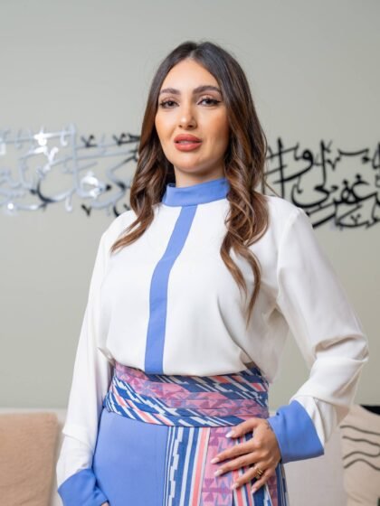 White & Light Purple Panel Top